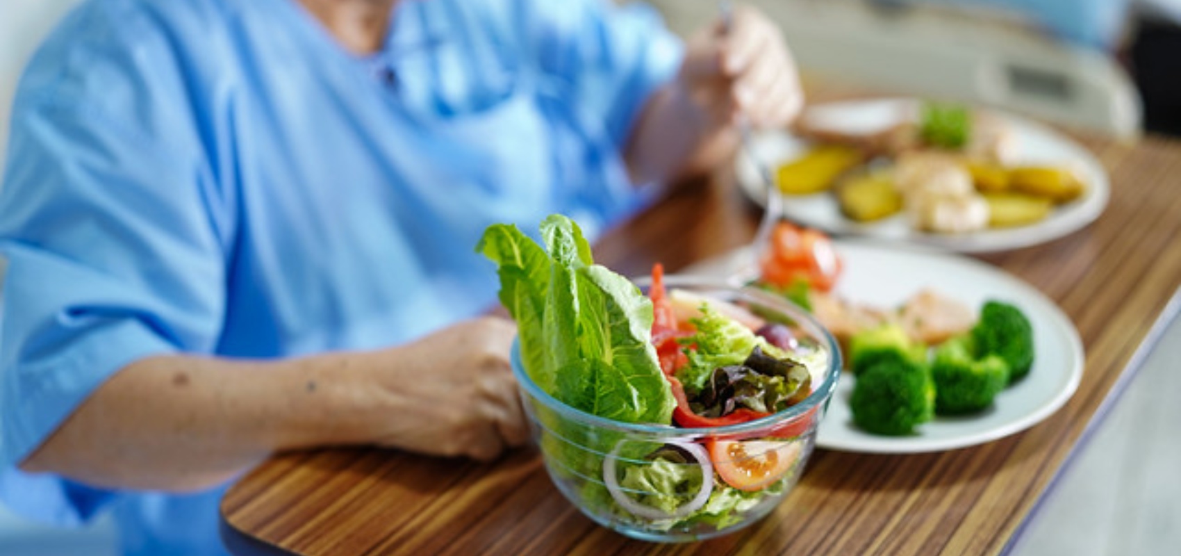 patient eating healthy food